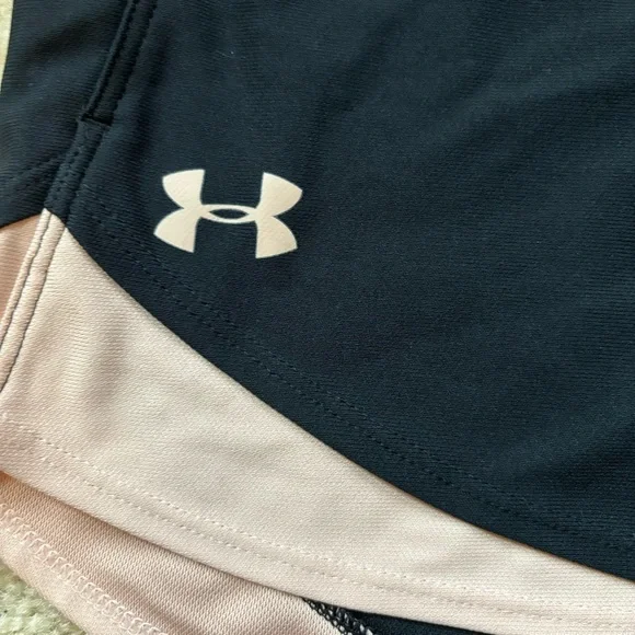 NWT Under Armour Play Up Shorts 3.0 - Picture 6 of 6